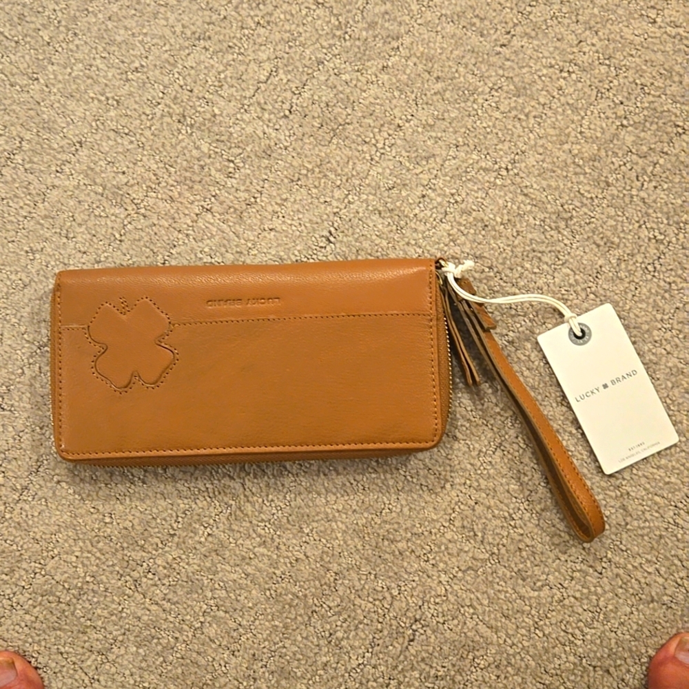 Lucky wallet